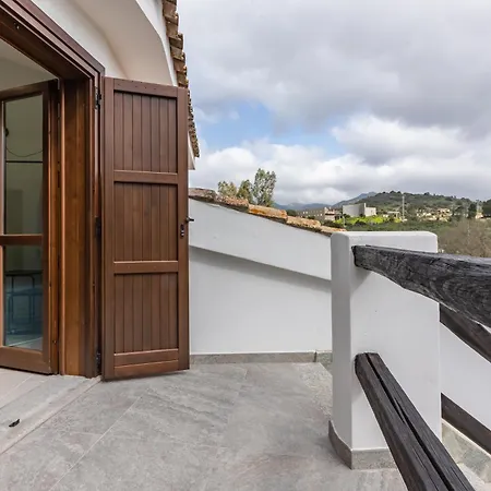 Guesthost - Domus Ritae Apartman Domus de Maria