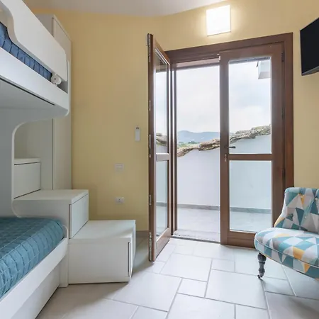 Guesthost - Domus Ritae * Domus De Maria